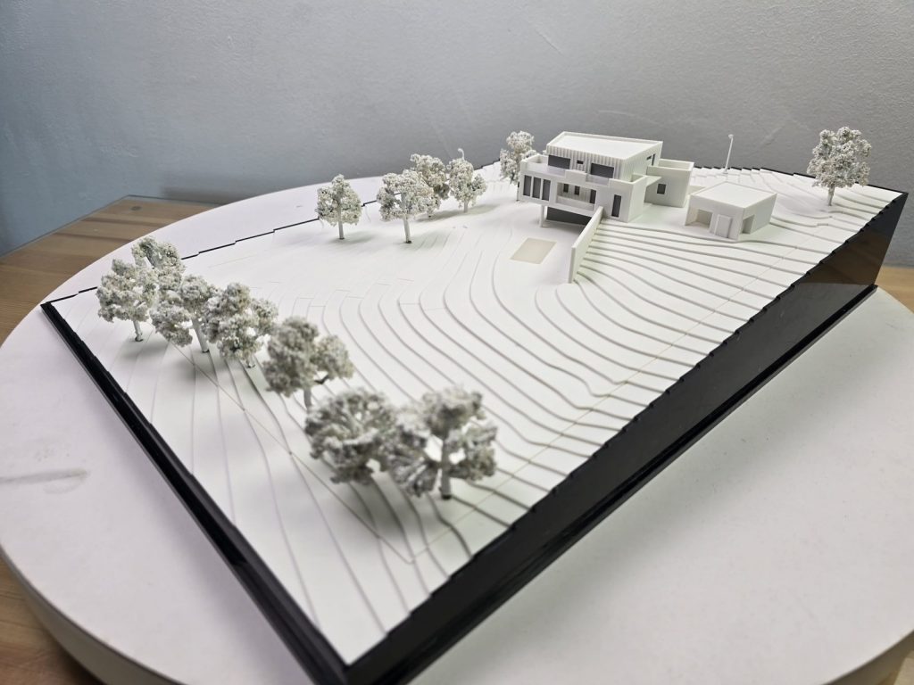 Architectural Design Model in Hamburg scale 1:200 - image 1