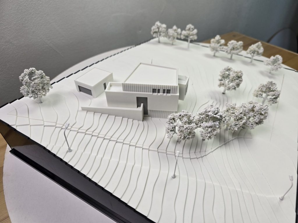 Architectural Design Model in Hamburg scale 1:200 - image 10