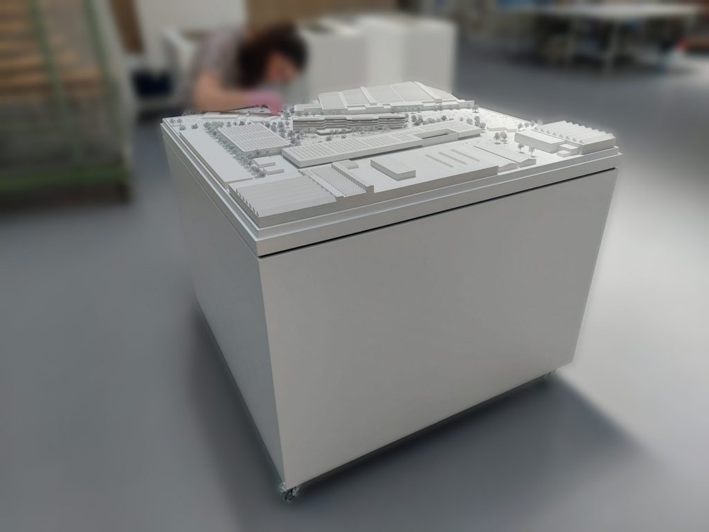 Competition Model in Rüsselsheim scale 1:500 - image 8