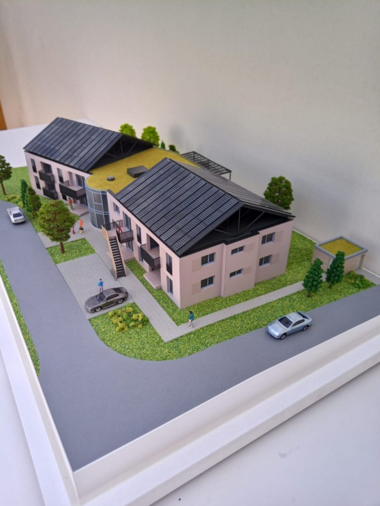 Presentation Model in Freiburg im Breisgau scale 1:100 - image 6