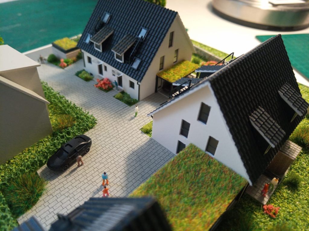 Presentation Model in Freiburg im Breisgau scale 1:200 - image 5